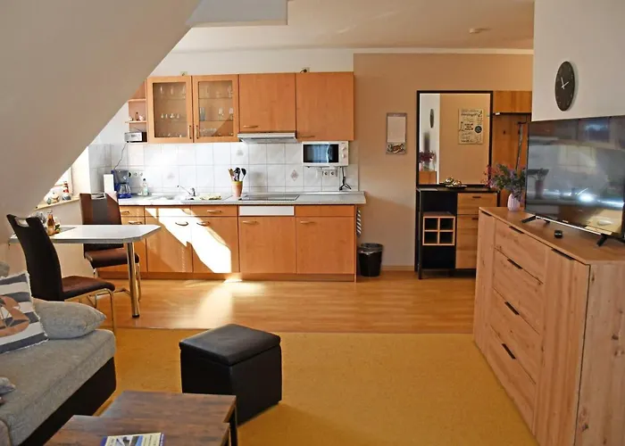 Zwischen Ostsee Und Bodden * Sellin (Rugen)